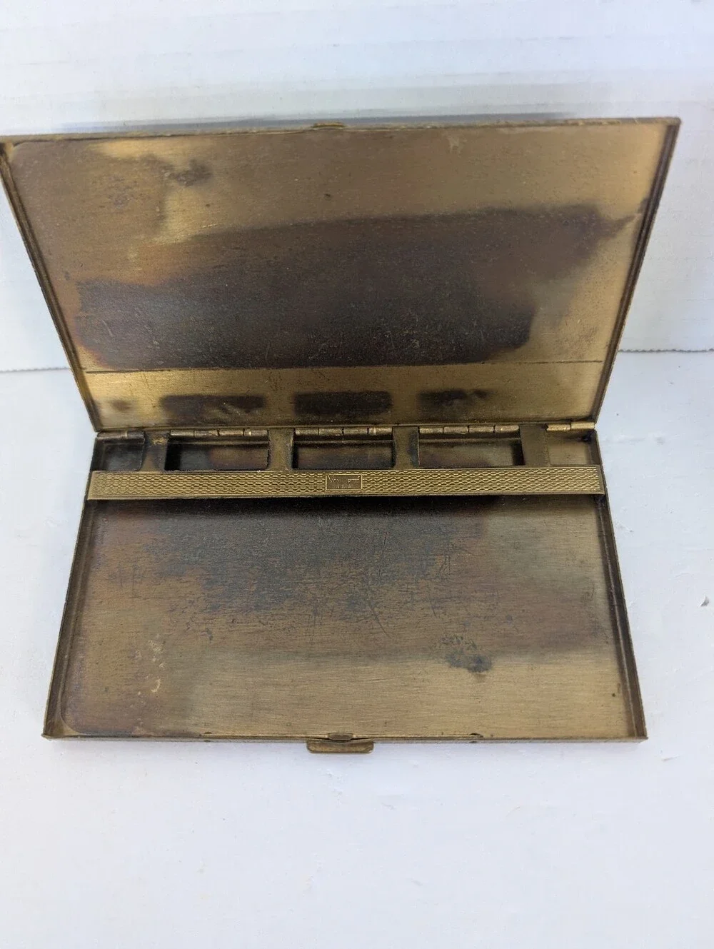 Vintage Cigarette Hexagon Pattern Brass Case - Gold Tone
